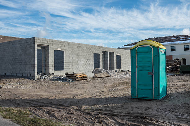Portable bathroom rental in Elk Grove Village, IL
